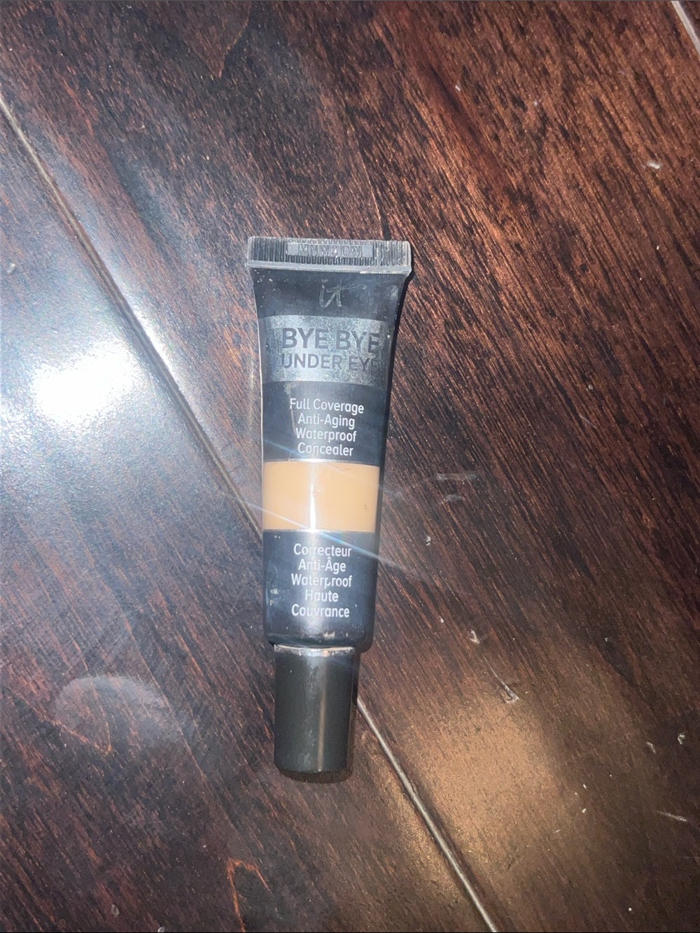 It Cosmetics Bye Bye Under Eye Full Coverage Concealer - light Tan
